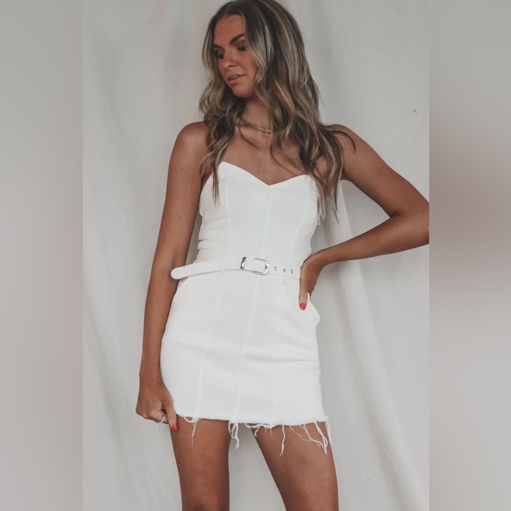 COPY - Amazing Lace white denim dress